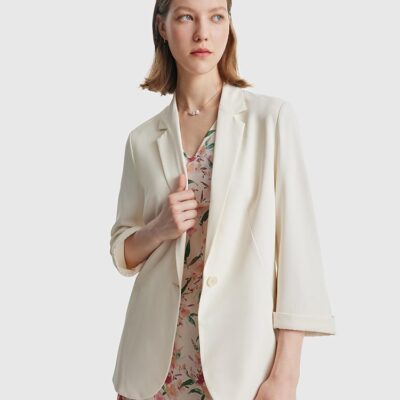 Minimalist Gathered Waist Blazer