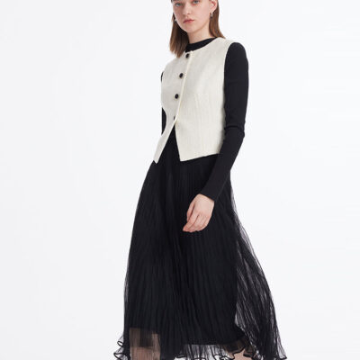 Single-Breasted Vest And Sheath Sweater And Tulle Skirt Three-Piece Set