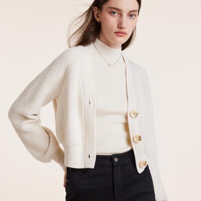 White Wool V-Neck Knit Cropped Lady Cardigan