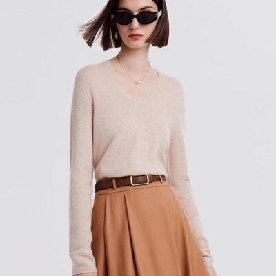 Seamless Cashmere V-Neck Women Sweater